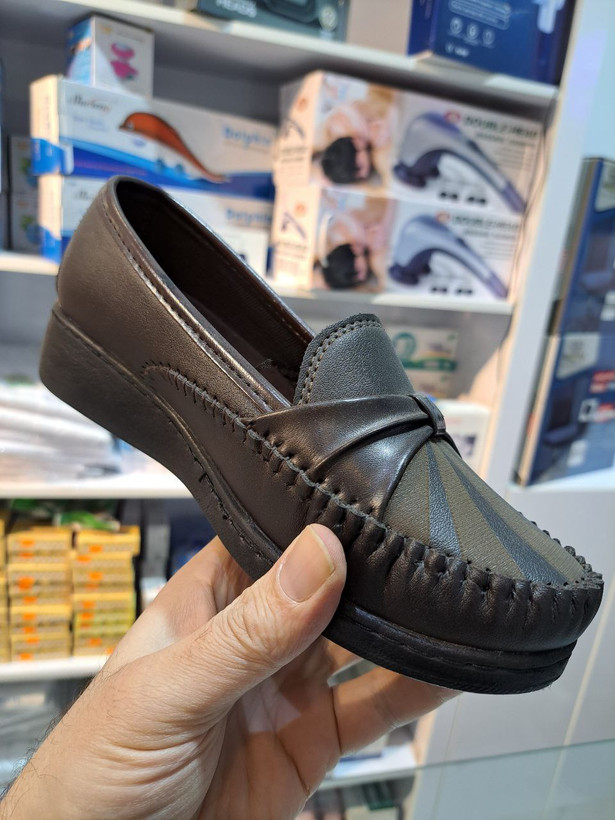 کفش طبی 150 جفت (عمده)